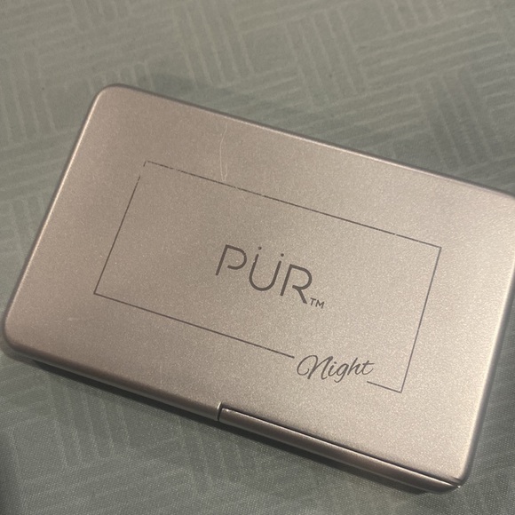 PUR On The Go Eyeshadow Palette - Picture 3 of 3